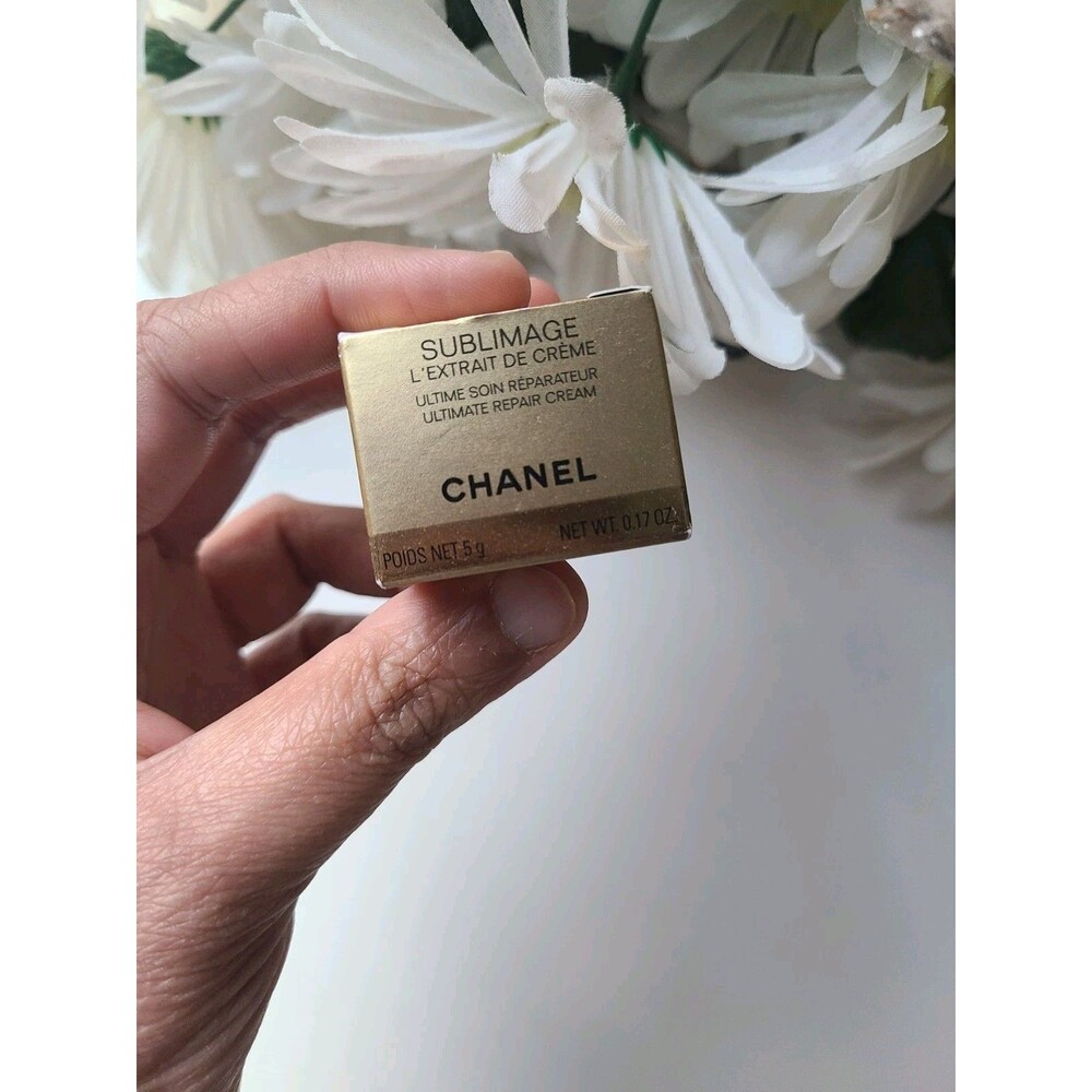 CHANEL SUBLIMAGE L'EXTRAIT DE CRÈME Cream MINI Glass  5 g .17 oz Travel BC 0401